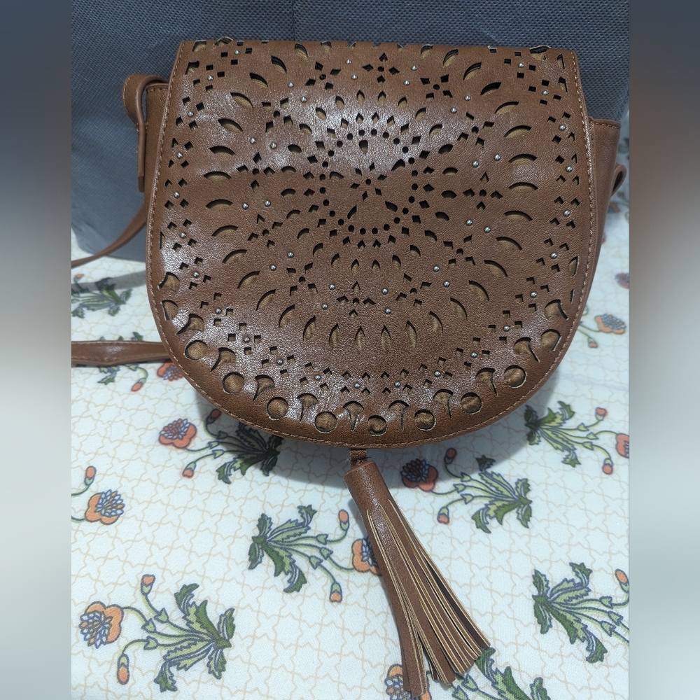 Crossbody purse